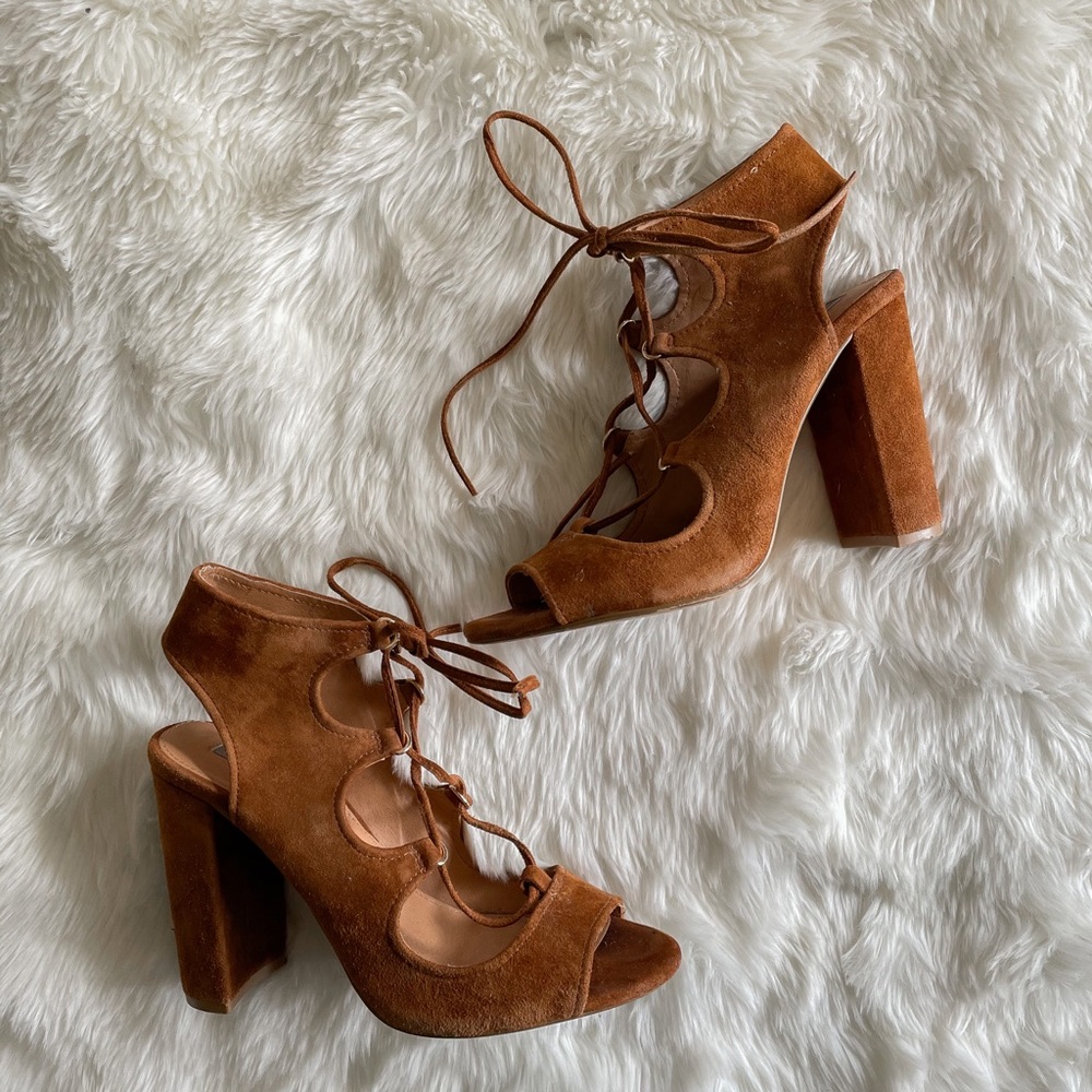 Steve Madden Brown Lace Up Heels